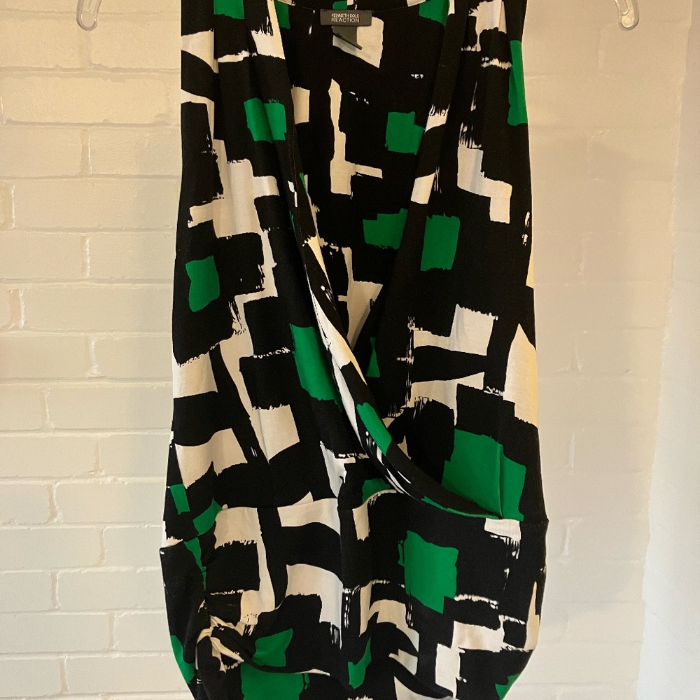 Small Kenneth Cole Reaction Geometric Sleeveless Top